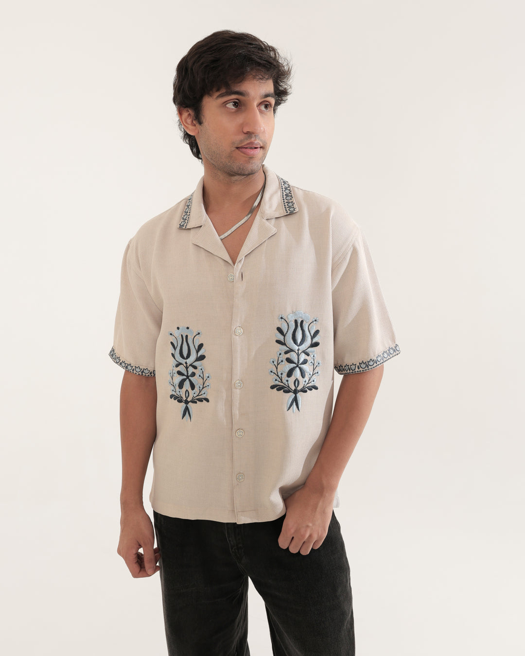 WHITE LOTUS EMBROIDERED SHIRT