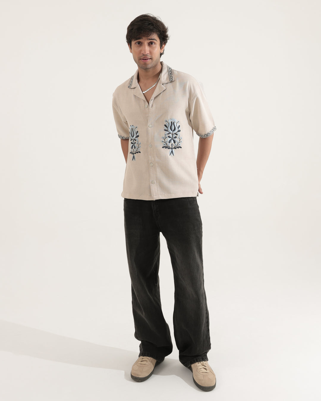 WHITE LOTUS EMBROIDERED SHIRT