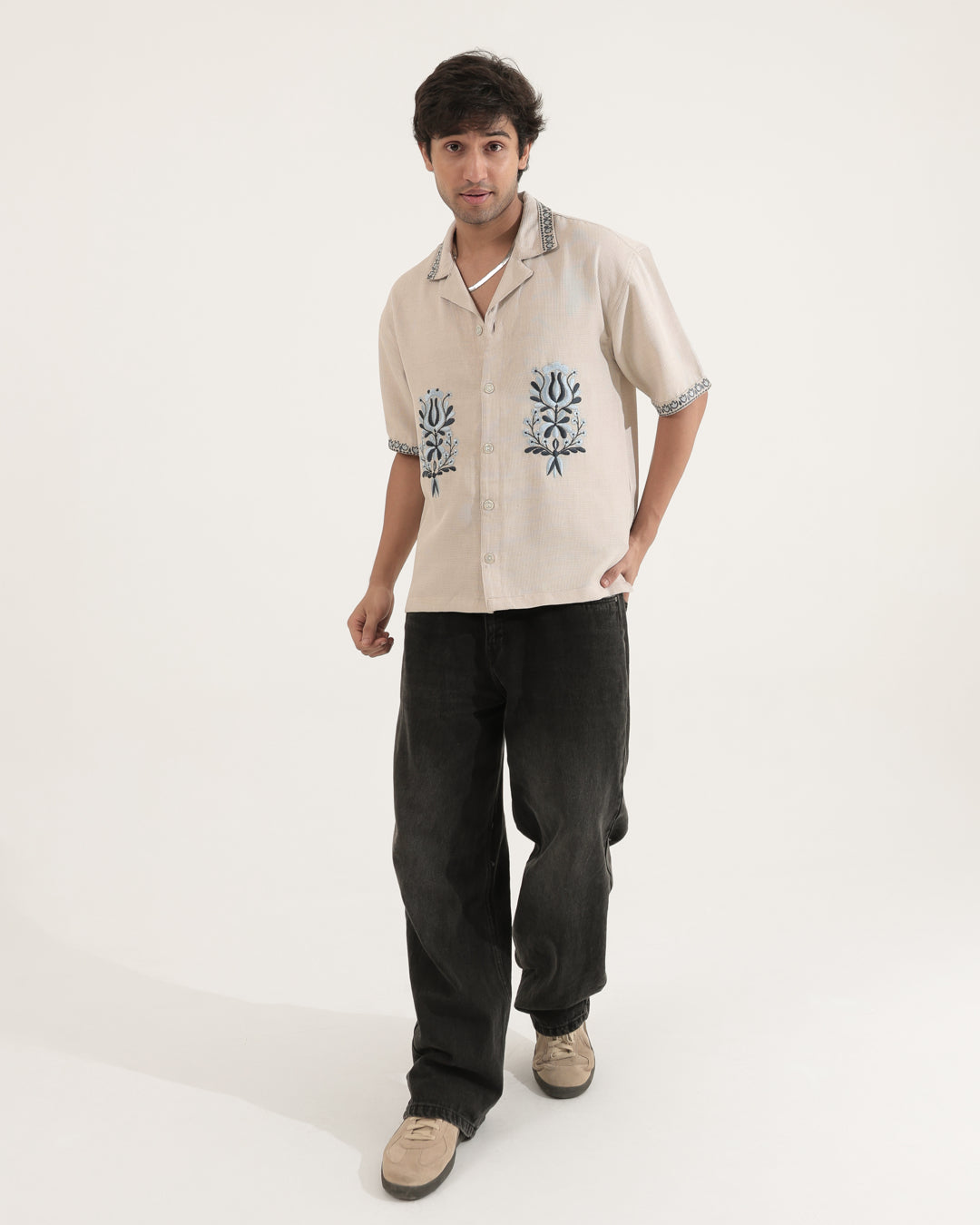 WHITE LOTUS EMBROIDERED SHIRT