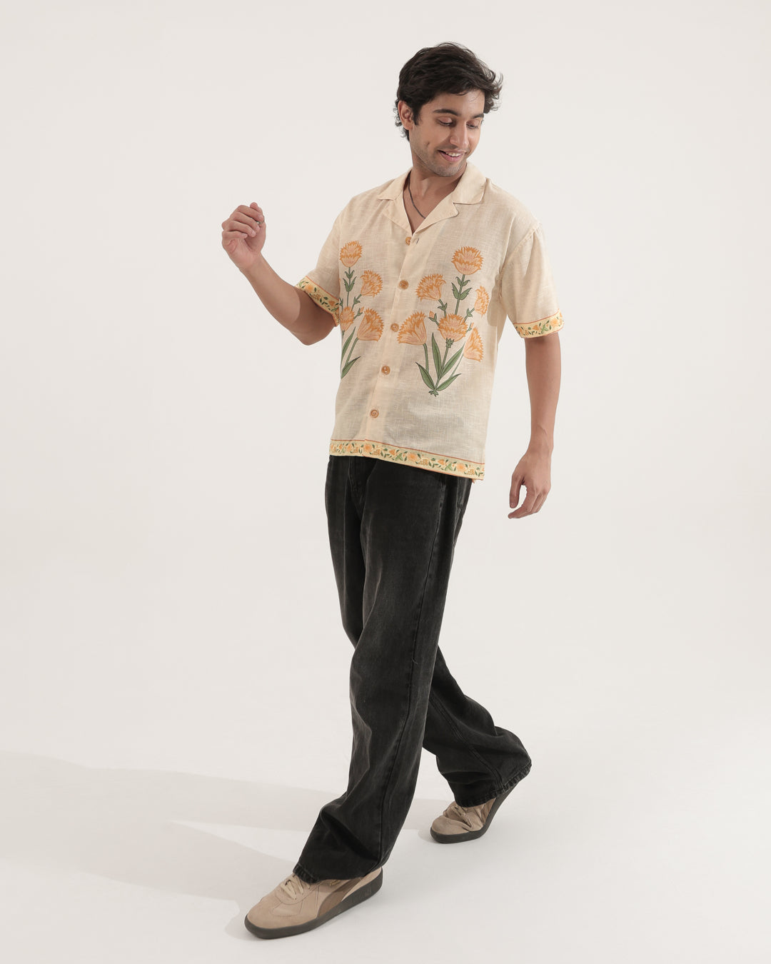 CARNATION LINEN OVERSIZED SHIRT