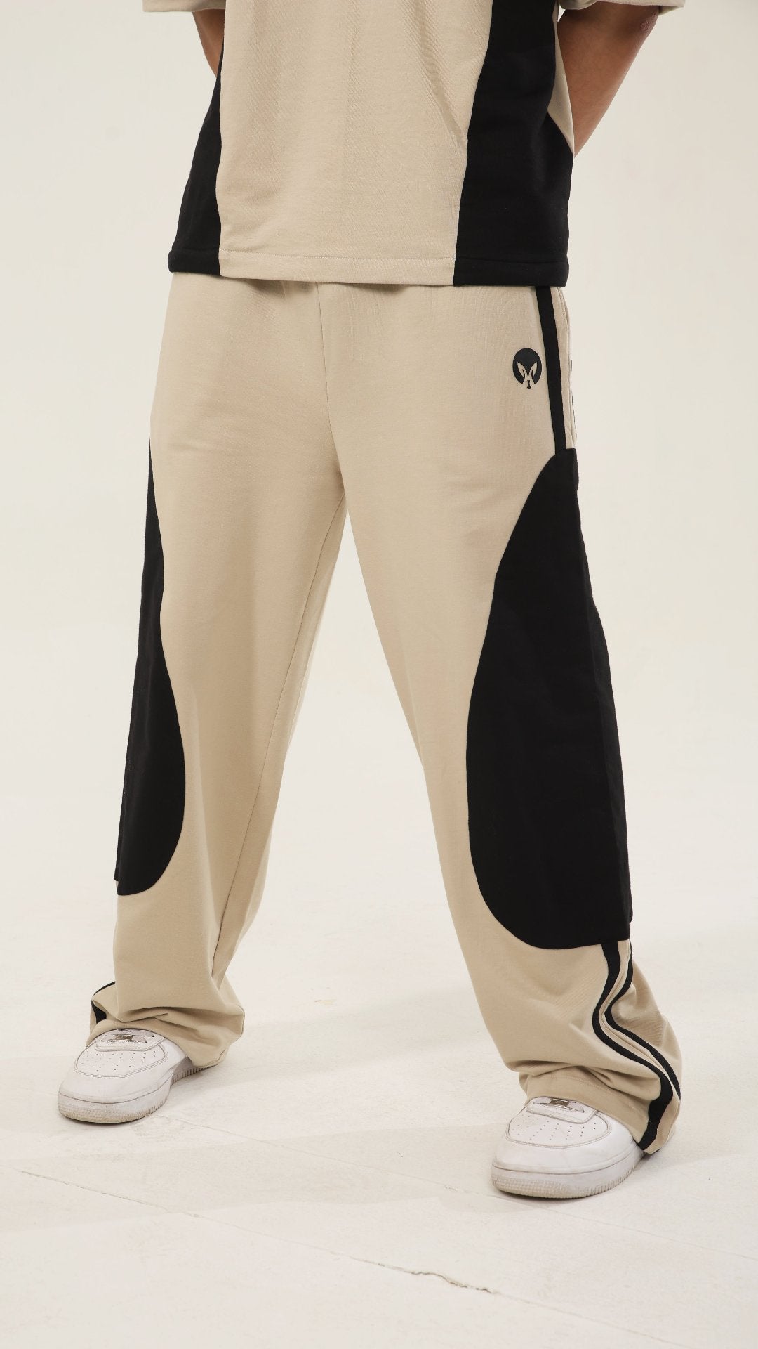 Polo patch side stripe tracks