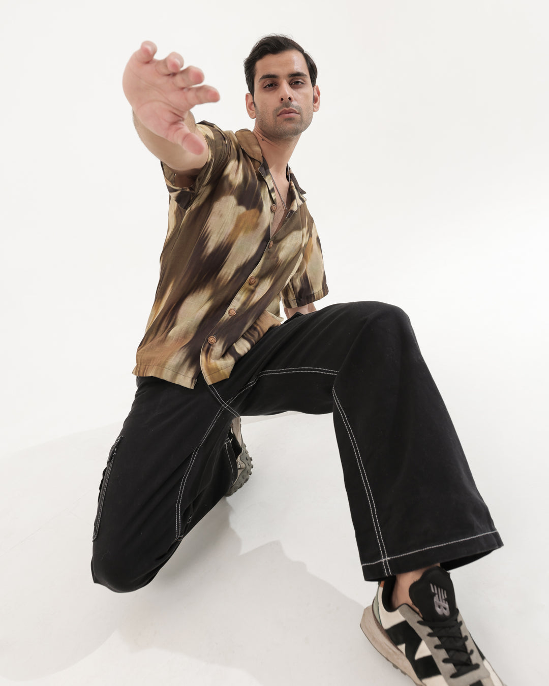 GREEN BLUR LINEN OVERSIZED SHIRT