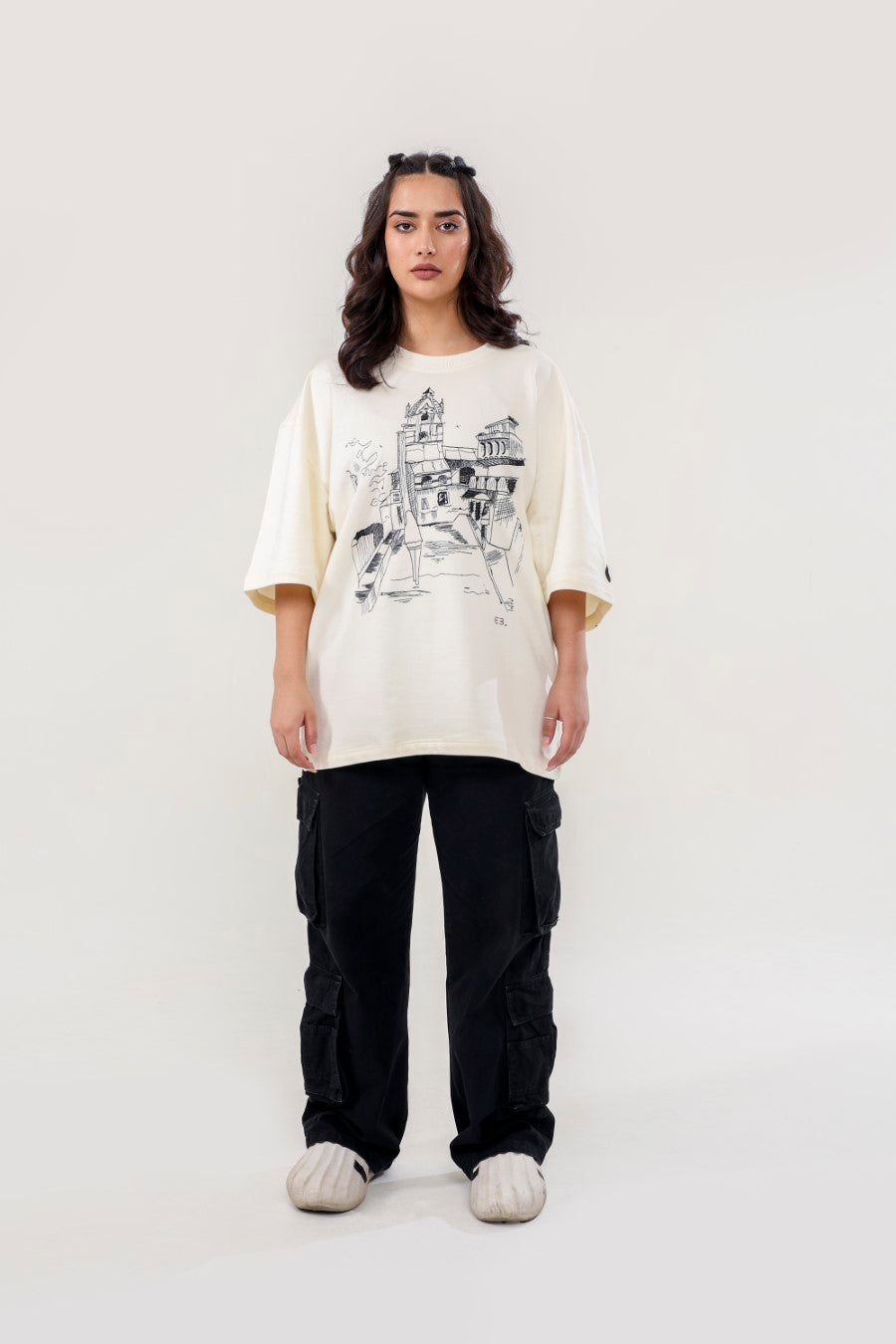STREET HANDEMBROIDERED UNISEX TSHIRT