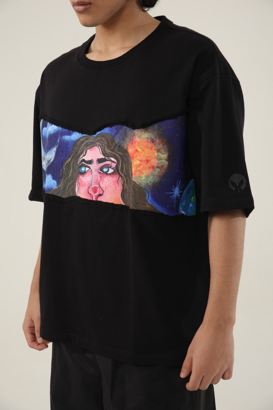 UNIVERSE HEAD HAND PAINTED T-SHIRT