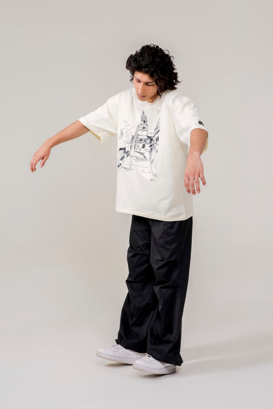 STREET HANDEMBROIDERED UNISEX TSHIRT