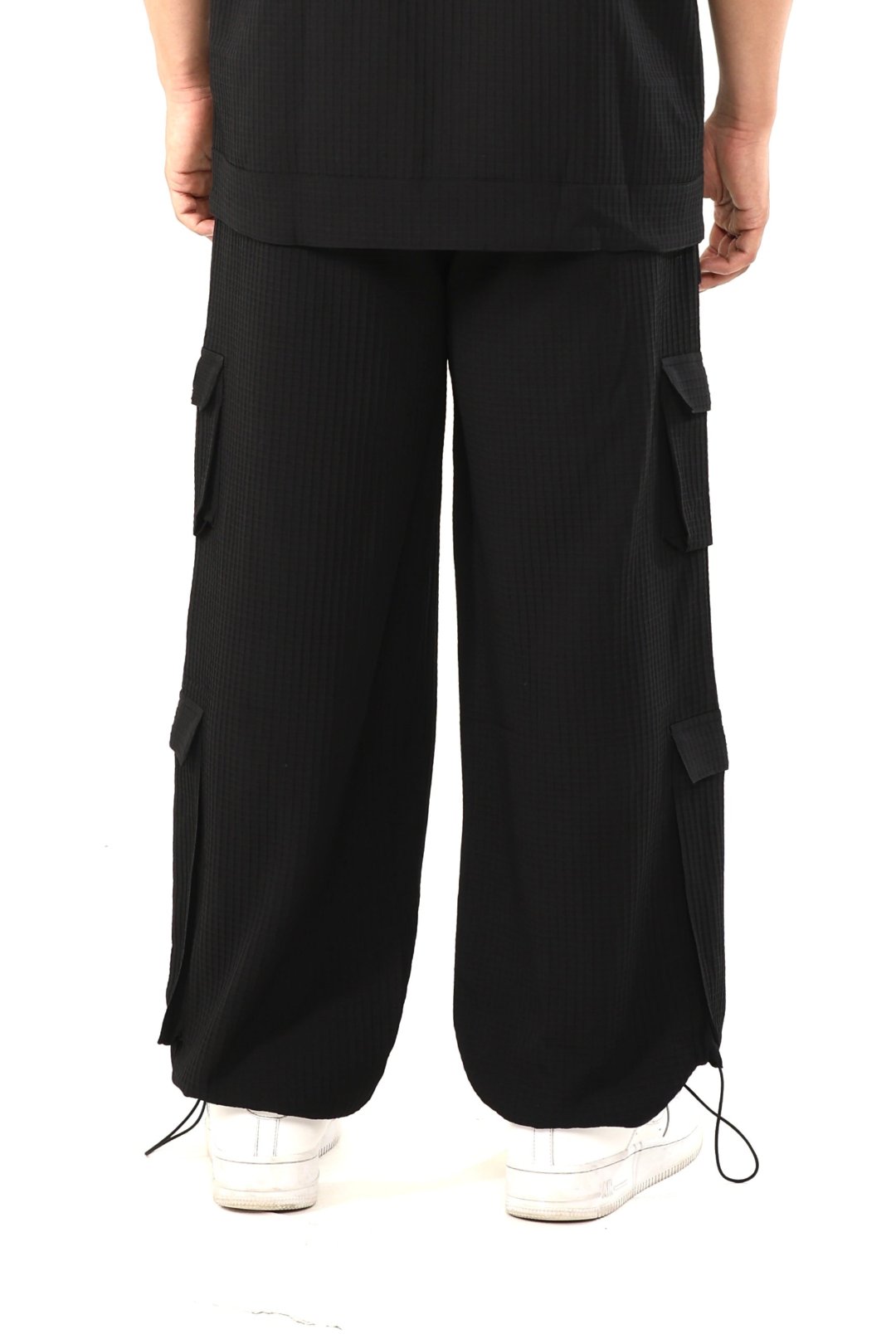 MULTIUTLITARIAN UNISEX TRACKS BLACK
