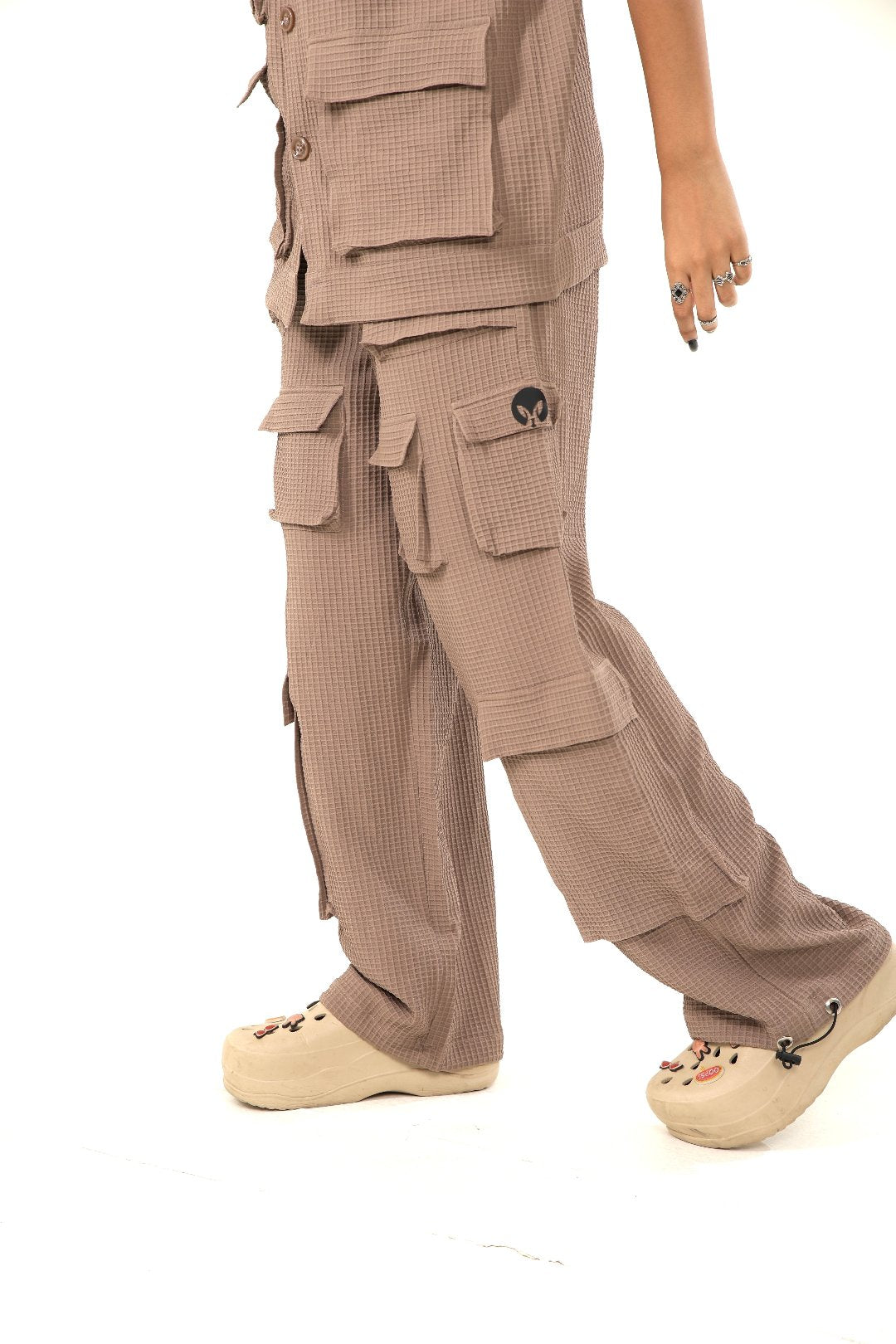 MULTIUTLITARIAN UNISEX TRACKS BROWN