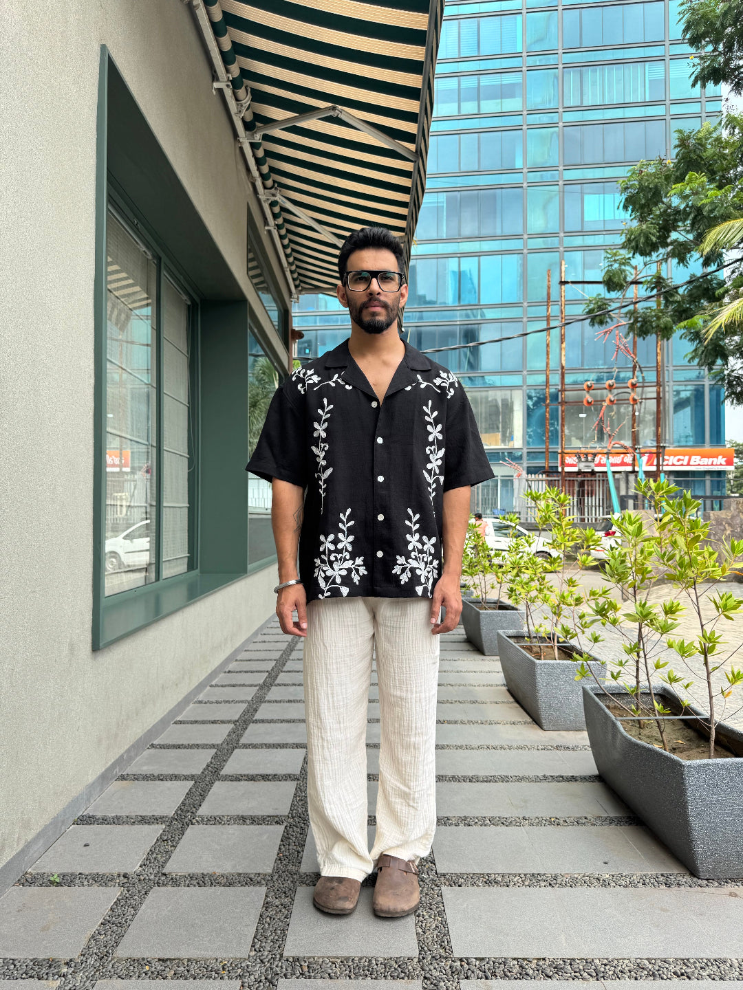 MOONLIT VINES SHIRT BLACK