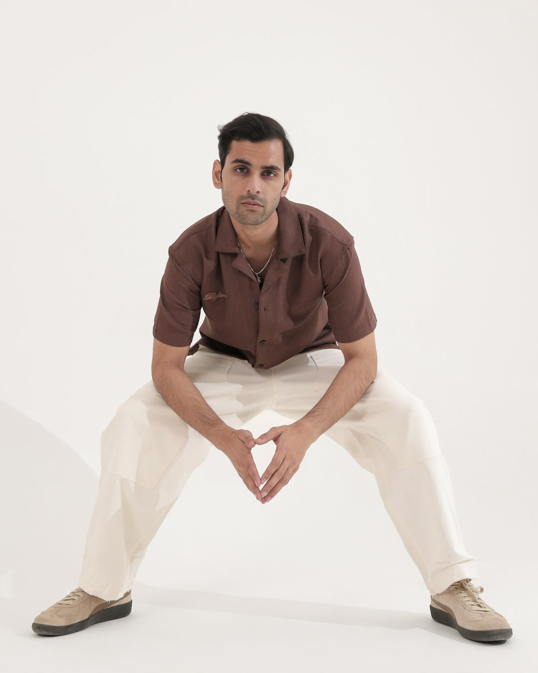 BROWN POT EMBROIDERY SHIRT