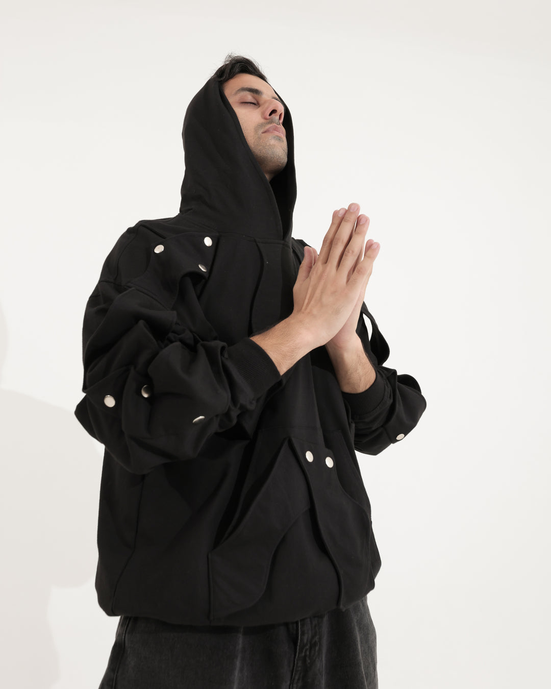 BLACK UNISEX HOODIE