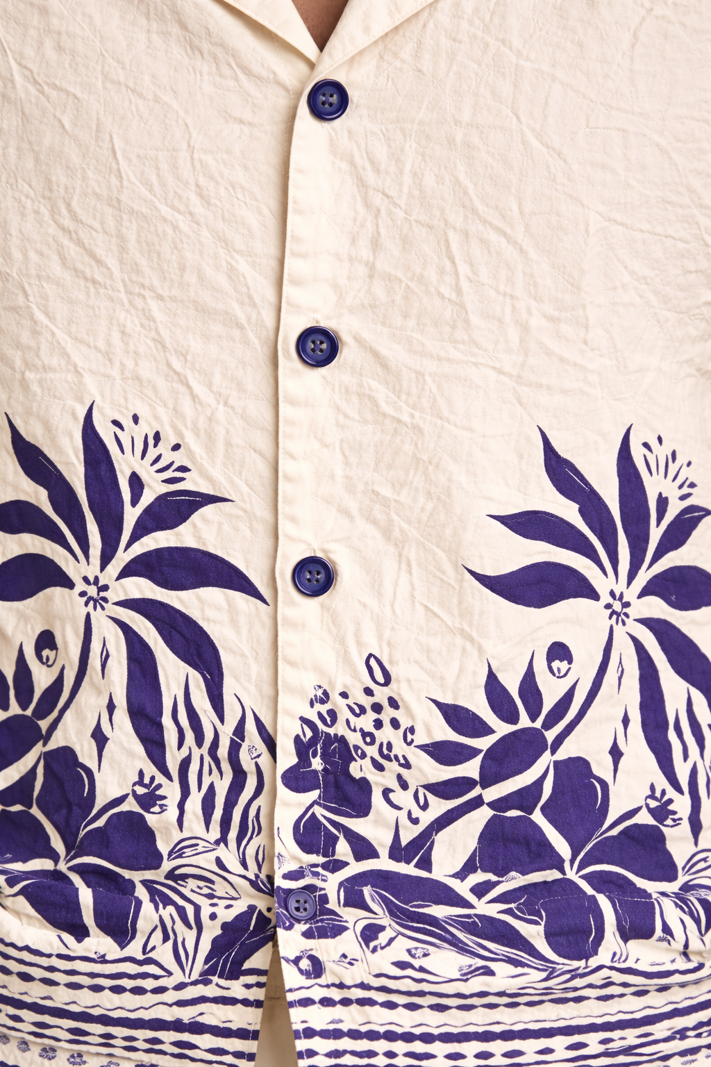 Navy Leaf crush effect Shirt